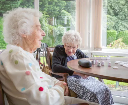 Dementia care at Cherry Grove care home - Applewood Healthcare